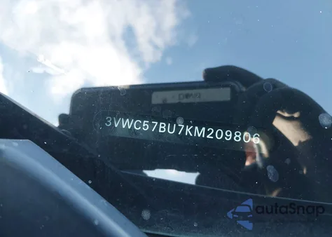 2019 Volkswagen Jetta 1.4T R-Line/1.4T S/1.4T Se from USA, damaged, VIN 3VWC57BU7KM209806